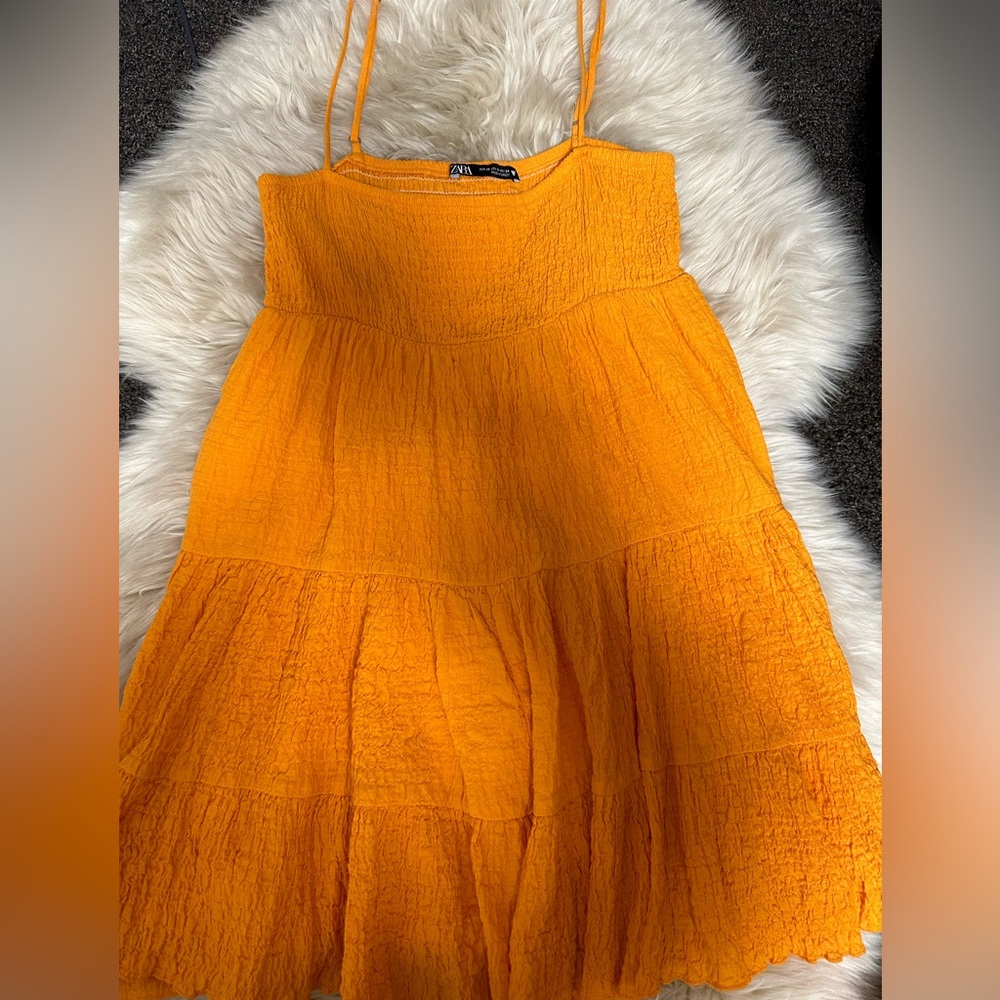 SUPER CUTE ORANGE ZARA RUFFLE DRESS